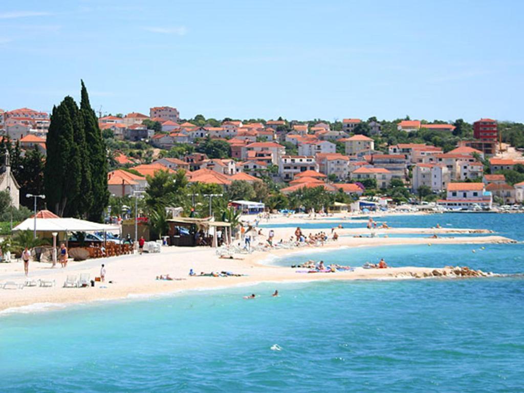 Apartment Mali San Trogir Exteriör bild