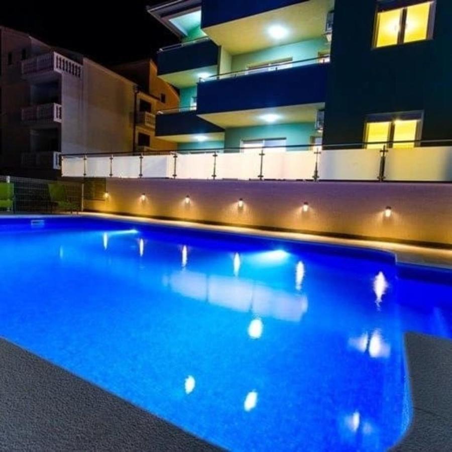 Apartment Mali San Trogir Exteriör bild